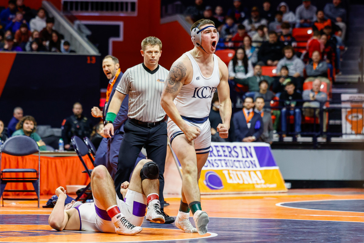Illinois wrestling championships February 17 2024 Nate Latsch 25931